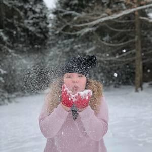 Meet your Posher, Mia